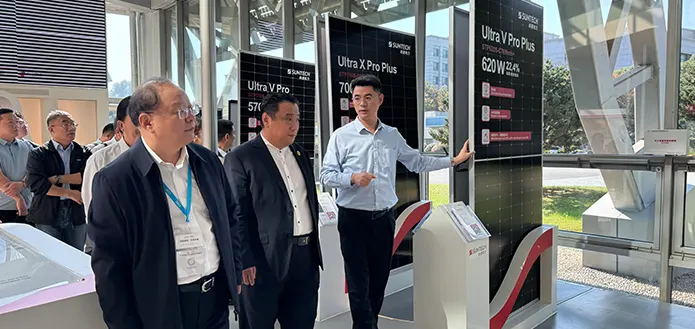 共筑双碳未来 国际绿色经济协会太湖之旅商务访谈会